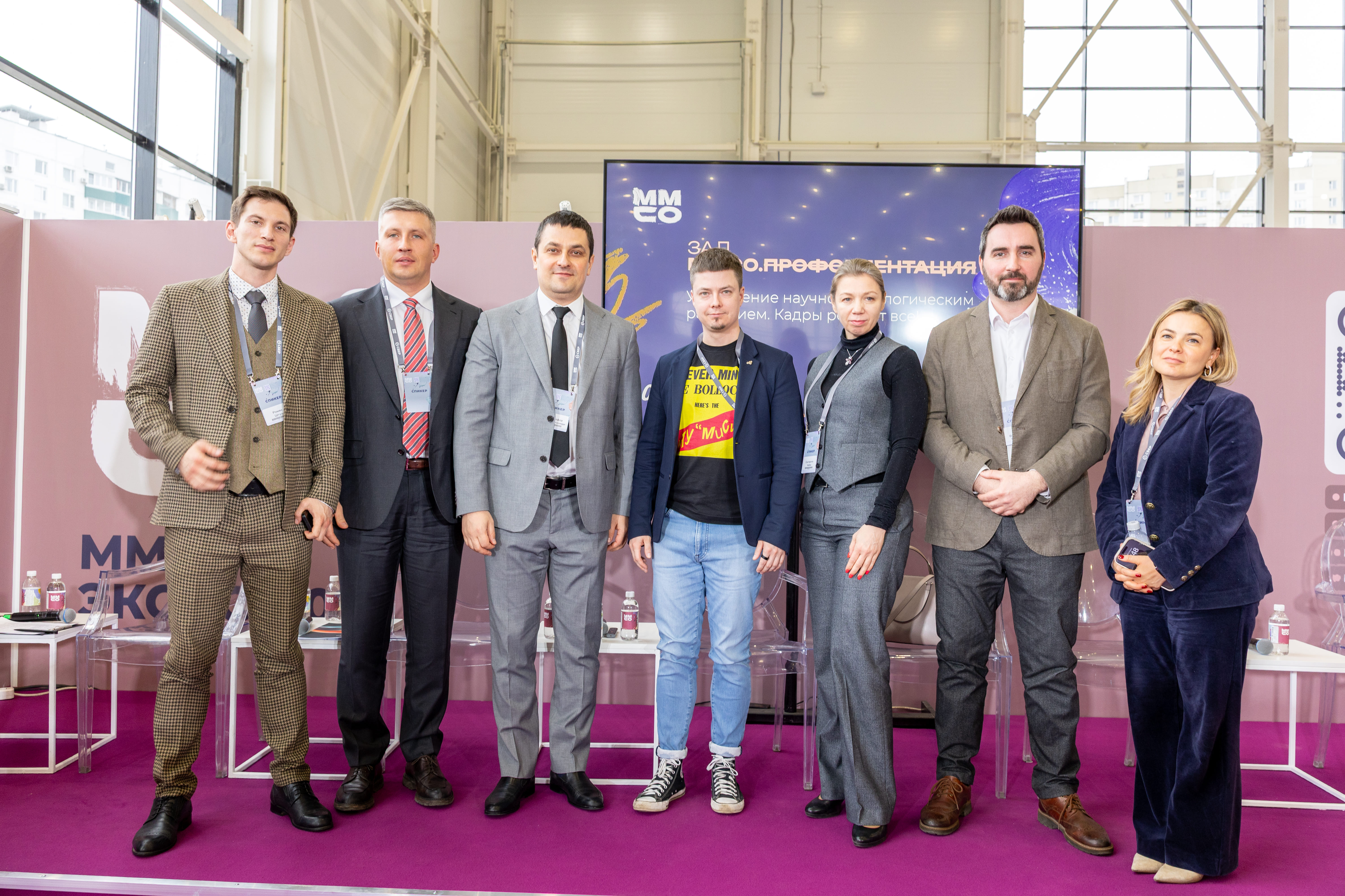 Эксперты Научного дивизиона «Росатома» обсудили подготовку управленческих кадров для научно-технологического развития на ММСО-2026