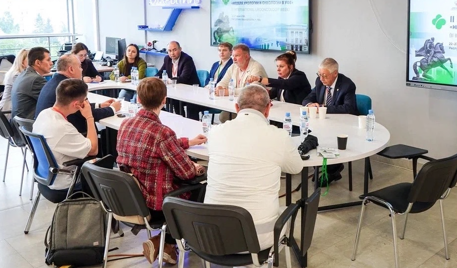 Предприятие Научного дивизиона «Росатома» приняло участие в форуме «Неделя урологии и онкологии в Уфе» 
